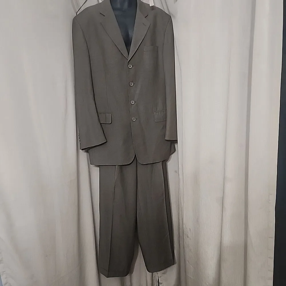 Suit Vicci Uomo Italian Design Remo Model Jacket 46L Pant 40W 2Pc Olive 4 Button